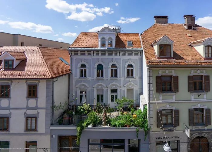 Noor - Dolce Flair In Center * Graz