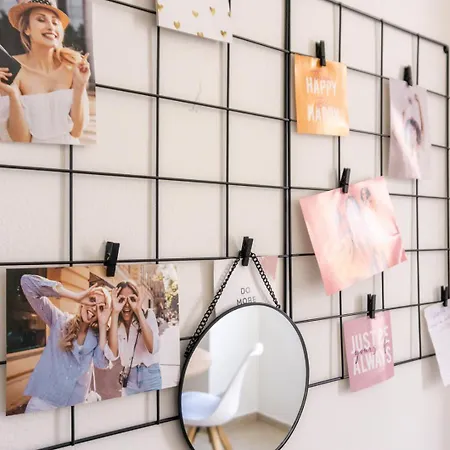 Dolce Flair In Center