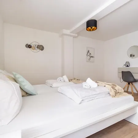 Appartement Dolce Flair In Center *