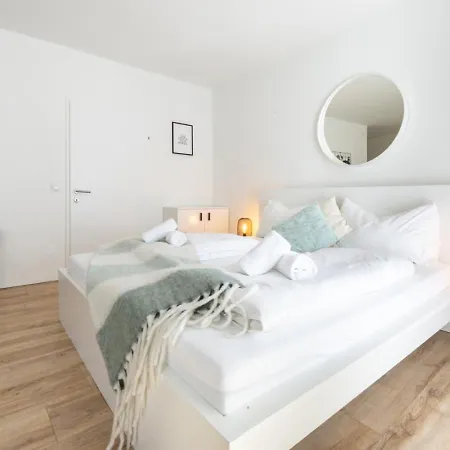 Noor - Dolce Flair In Center Apartment Graz