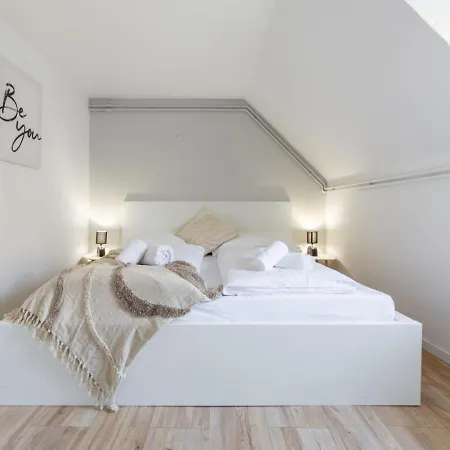 Noor - Dolce Flair In Center * Graz
