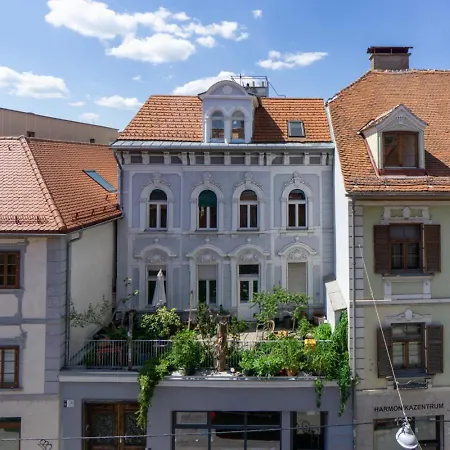 Apartment Noor - Dolce Flair In Center *