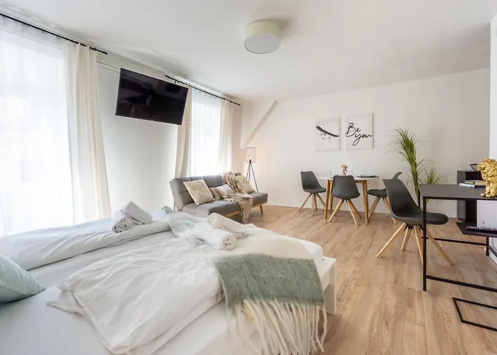 Noor - Dolce Flair In Center * Graz