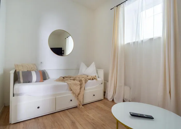 Noor - Dolce Flair In Center Apartament