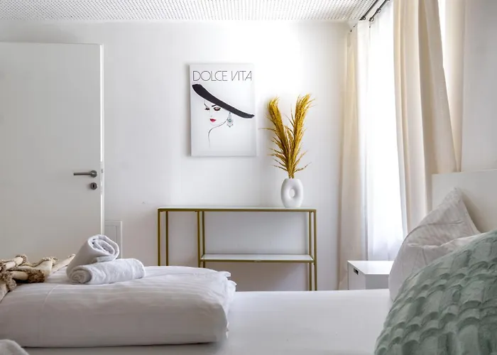 Noor - Dolce Flair In Center Appartement